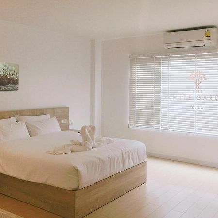 The White Garden Premier Saraburi Hotel Ban Dao Ruang  Kültér fotó