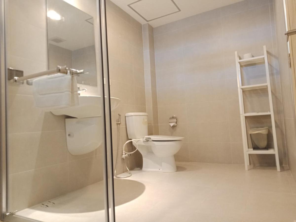 The White Garden Premier Saraburi Hotel Ban Dao Ruang  Kültér fotó