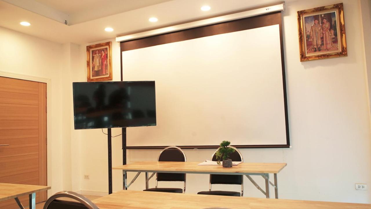 The White Garden Premier Saraburi Hotel Ban Dao Ruang  Kültér fotó