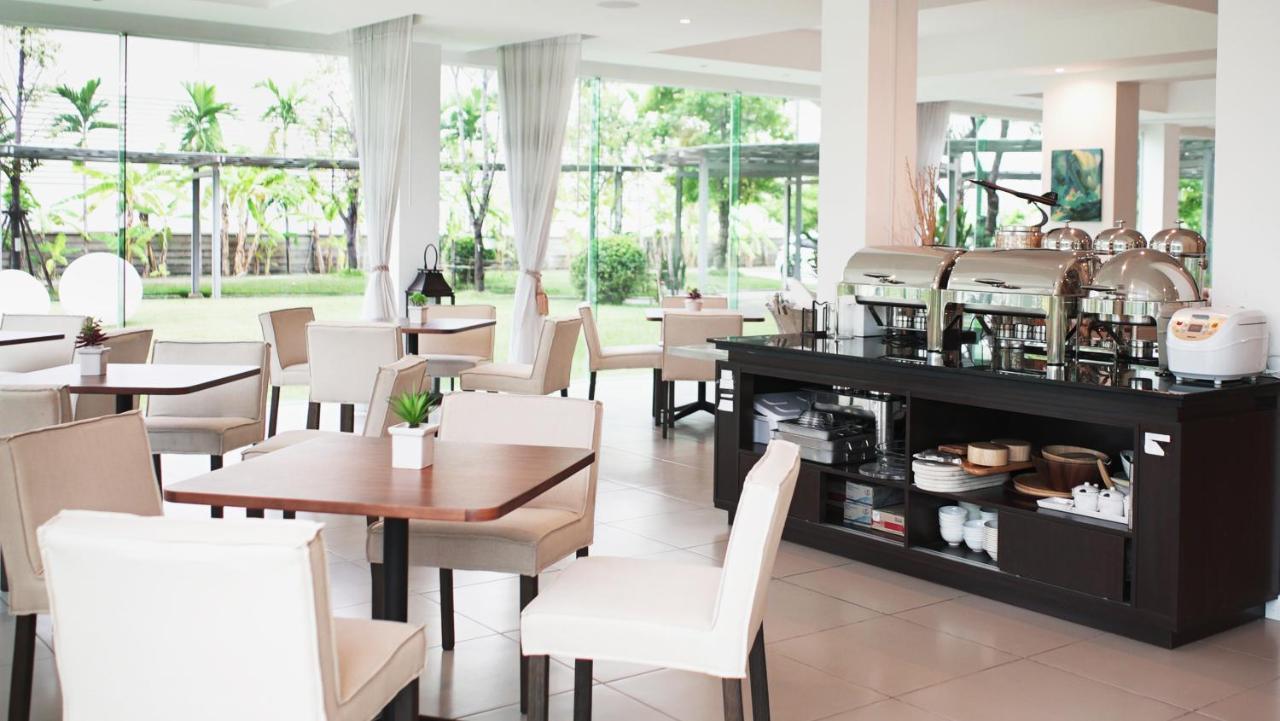 The White Garden Premier Saraburi Hotel Ban Dao Ruang  Kültér fotó
